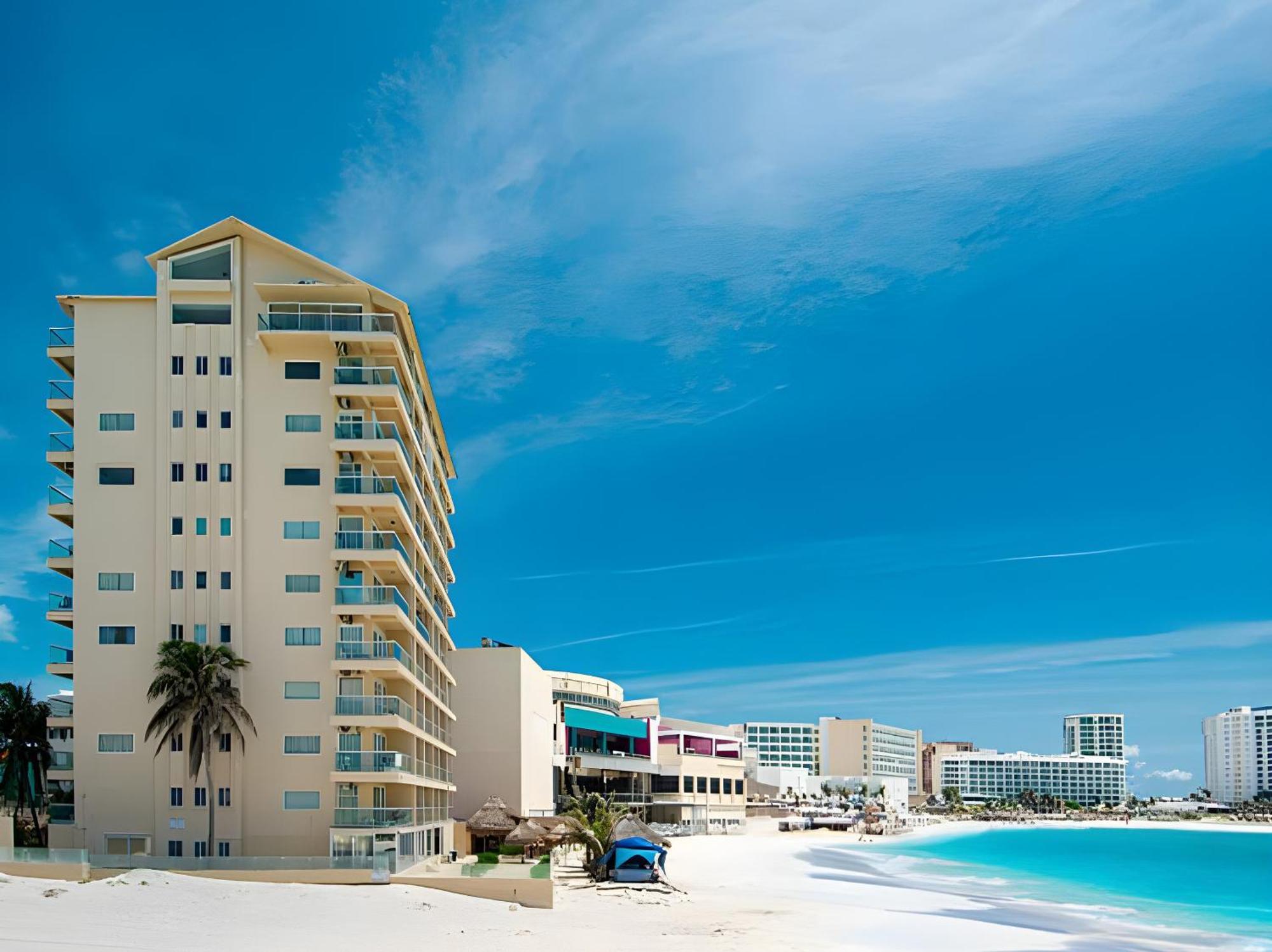 Paradise Beachfront & Nightlife Heart 칸쿤 외부 사진